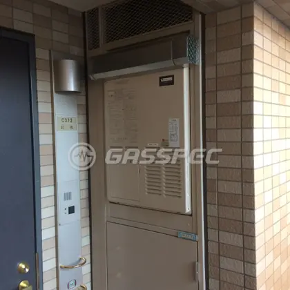 施工前の暖房熱源機（AT-366RSA-AW2Q-F）
