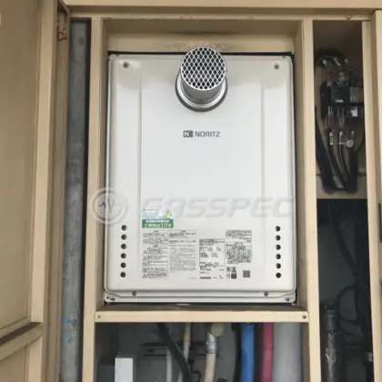 施工後の給湯器（ノーリツ GT-2460SAWX-T-2 BL）