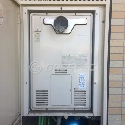 施工前の暖房熱源機（RUFH-2405AT）