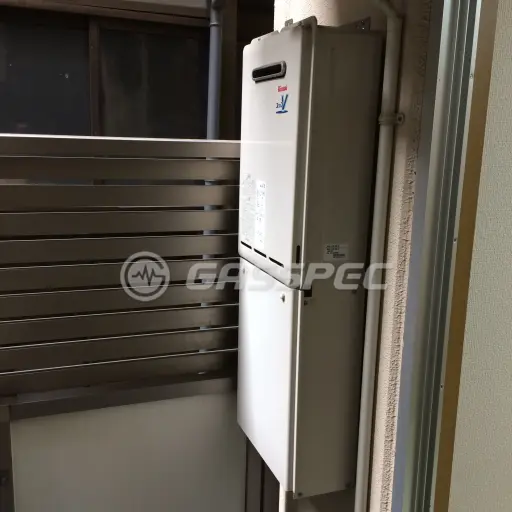 交換前の給湯器（リンナイ RUX-V1615W-E）