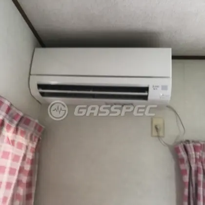 施工後のエアコン（三菱 MSZ-GV2222 W）