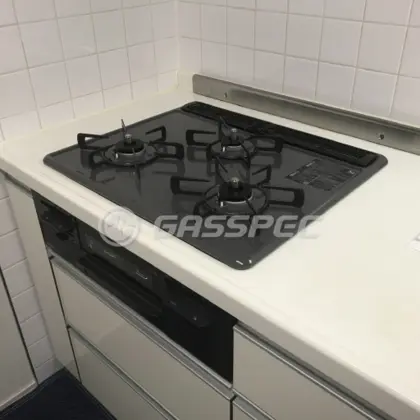 施工後のビルトインガスコンロ（リンナイ RS31W28H2RBW）