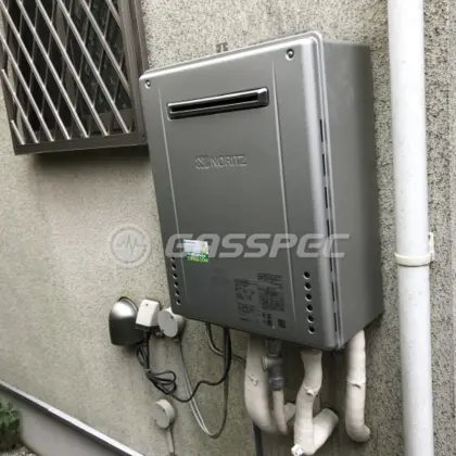 施工後の給湯器（ノーリツ GT-C2462SAWX-2 BL）