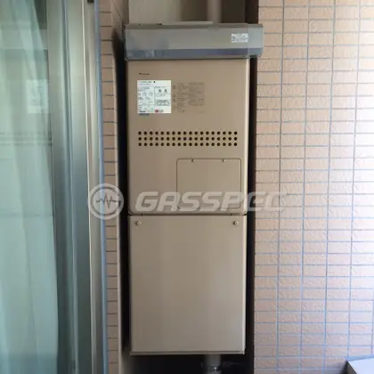 施工前の暖房熱源機（GTH-1613AWXH）