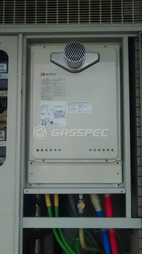 交換後の給湯器（ノーリツ GT-2450SAWX-T-2 BL）