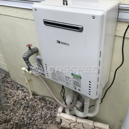 施工後の給湯器（ノーリツ GT-2460AWX-2 BL）