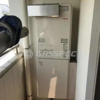 施工後の暖房熱源機（リンナイ RUFH-A2400AA2-6）