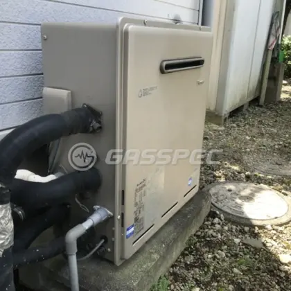 施工前の給湯器（RUF-E2400SAG）