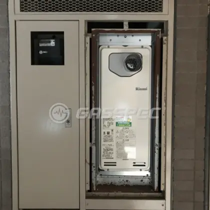 施工後の給湯器（リンナイ RUF-SA1615SAT-L-80）