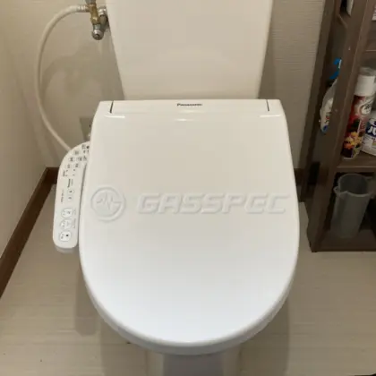 施工後の便座（パナソニック CH941SWS）