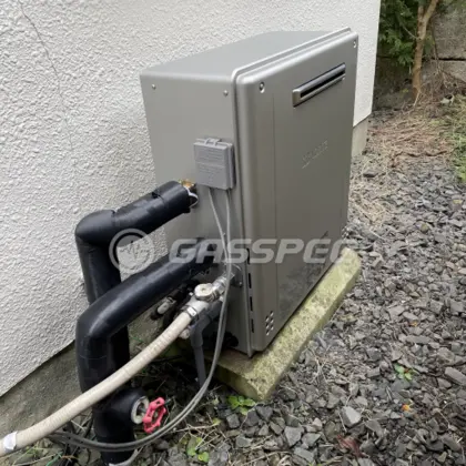 施工後の給湯器（ノーリツ GT-C2462SARX-2 BL）
