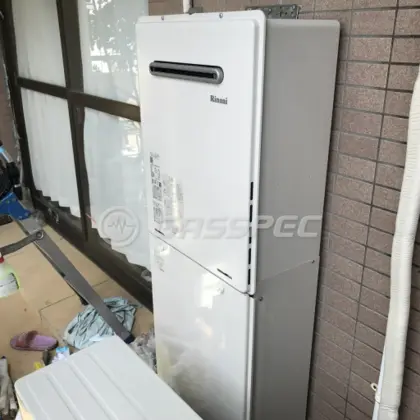 施工後の給湯器（リンナイ RUF-A1615SAW(B)）