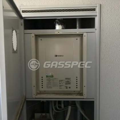 施工後の給湯器（ノーリツ GT-2060SAWX-H-2 BL）