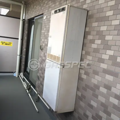 施工前の給湯器（GTH-241AW）