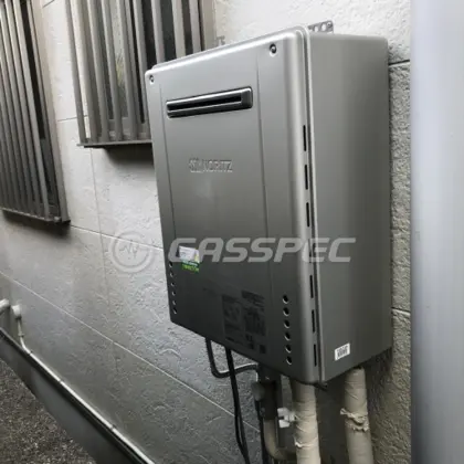 施工後の給湯器（ノーリツ GT-C2062SAWX-2 BL）