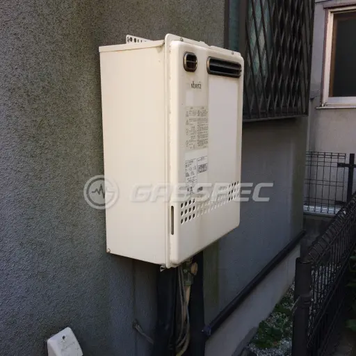 交換前の給湯器（ノーリツ GT-2427SAWX）