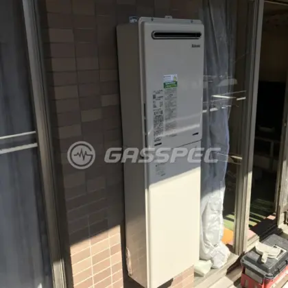 施工後の給湯器（リンナイ RUJ-A2400W）