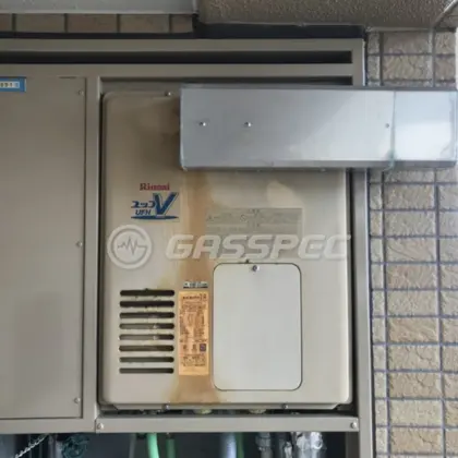 施工前の暖房熱源機（RUFH-VD2400SAA2-3）