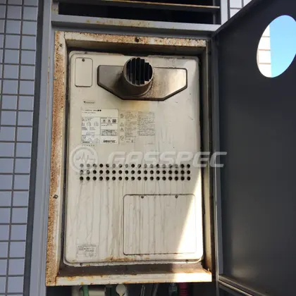 施工前の暖房熱源機（FT-368RSA4-AW6Q）