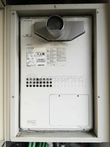施工前の暖房熱源機（GTH-C2432AWX6H-T）