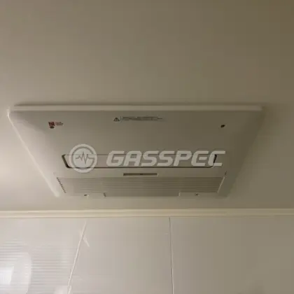 施工後の浴室乾燥機（ノーリツ BDV-4106AUKNC-J3-BL）