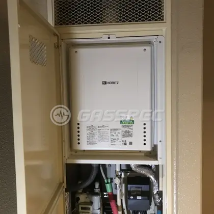 施工後の給湯器（ノーリツ GT-2460SAWX-H-2 BL）