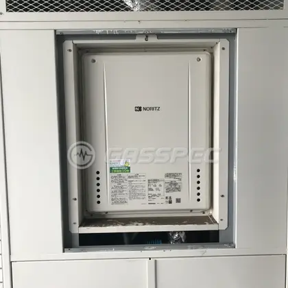 施工後の給湯器（ノーリツ GT-2460SAWX-H-2 BL）