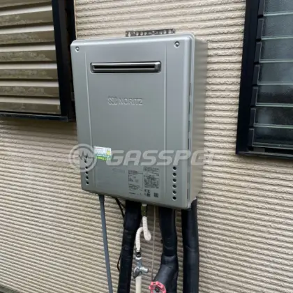 施工後の給湯器（ノーリツ GT-C2062SAWX-2 BL）