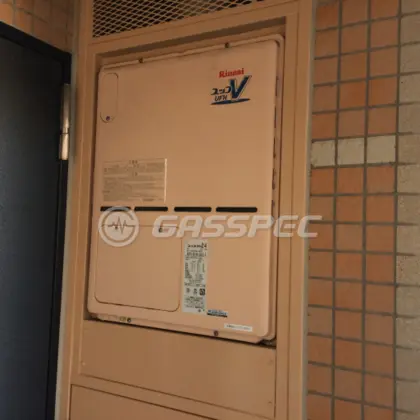 施工前の給湯器（RVD-A2400SAU-2-3）