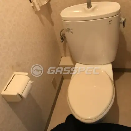 施工前の便座（CS260BP#NW1）
