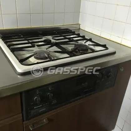 施工前のビルトインガスコンロ