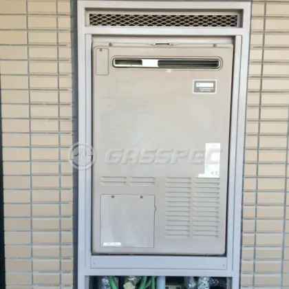 施工前の暖房熱源機（AT-4299ARSAW3Q）