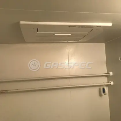 施工後の浴室乾燥機（リンナイ RBH-C4101K3P）