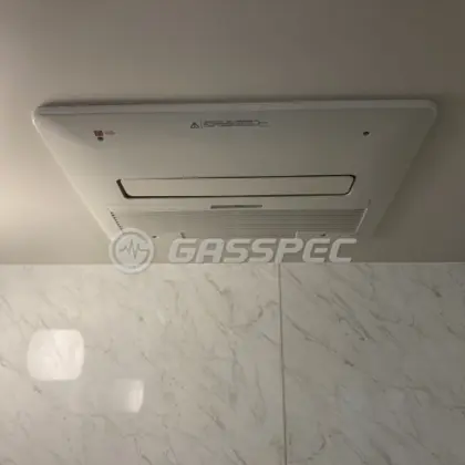 施工後の浴室乾燥機（ノーリツ BDV-4106AUKNC-J2-BL）
