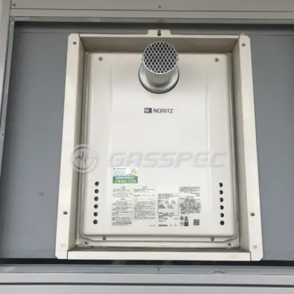 施工後の給湯器（ノーリツ GT-2460SAWX-T-2 BL）