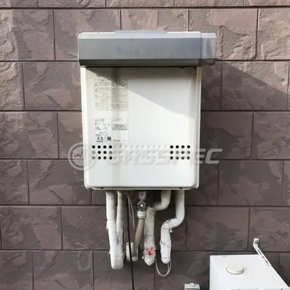 施工前の給湯器（GT-2027SAWX）