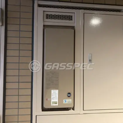 施工前の給湯器（OURB-2051SAQ-CU）