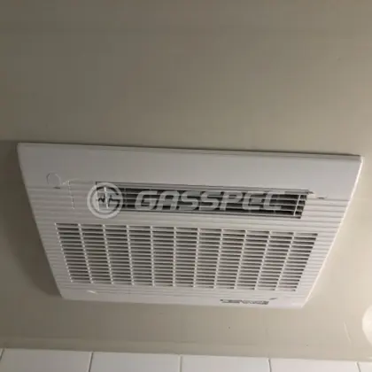 施工後の浴室乾燥機（マックス BS-132HM）