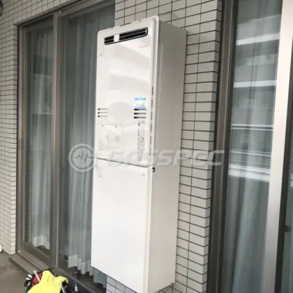 施工後の暖房熱源機（リンナイ RUFH-A2400AW2-3）