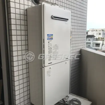 施工後の給湯器（リンナイ RUF-A2405SAW(B)）