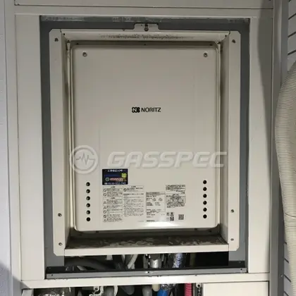 施工後の給湯器（ノーリツ GT-2460SAWX-H-2 BL）