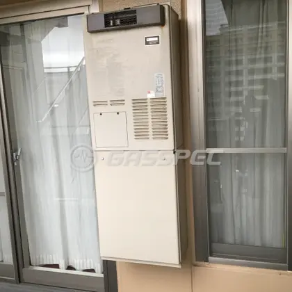 施工前の暖房熱源機（AT-4299ARSSW5Q-G）
