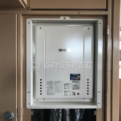 施工後の給湯器（ノーリツ GT-2460SAWX-H-2 BL）
