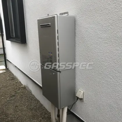 施工後の給湯器（ノーリツ GT-C2462AWX-2 BL）