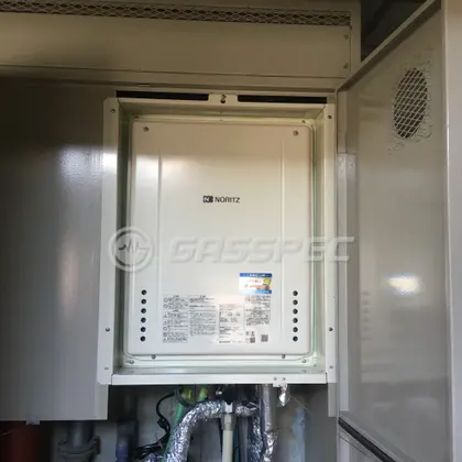 施工後の給湯器（ノーリツ GT-2460SAWX-H-2 BL）
