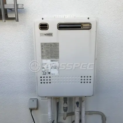 施工前の給湯器（GT-1627SAWX）