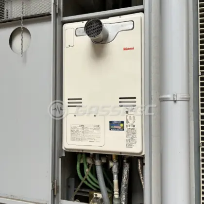 施工後の暖房熱源機（リンナイ RUFH-A2400SAT2-3）