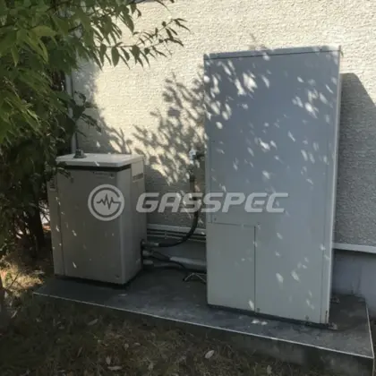 施工前の暖房熱源機（GCT-C08ARS-AWQ）