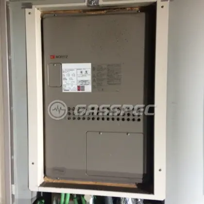 施工前の暖房熱源機（GTH-2417AWX3H-H）