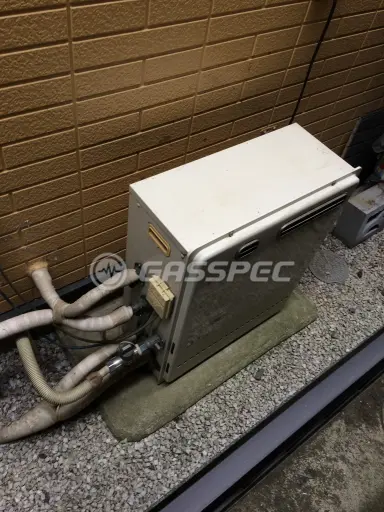 交換前の給湯器（ノーリツ GT-2422SARX）
